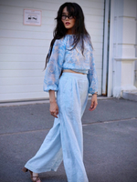 топ из струящейся ткани, с принтом