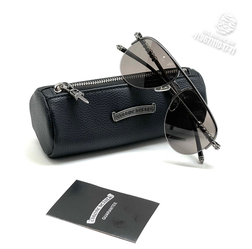 Солнечные очки Chrome Hearts