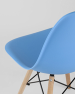 Стул Eames Style DSW голубой x4 (разборный каркас)