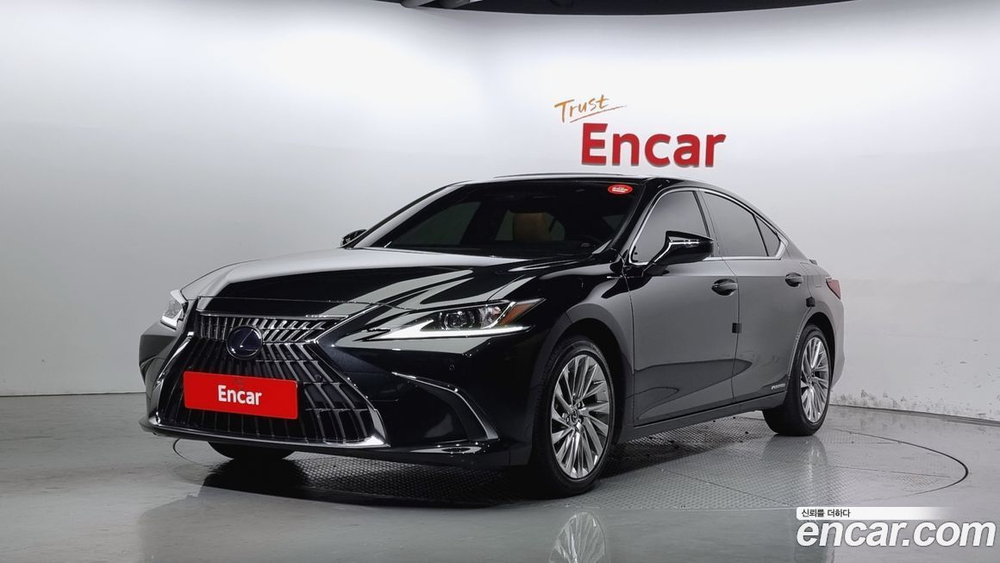 Lexus ES300h 7 Generation Luxury Plus (06.2022)