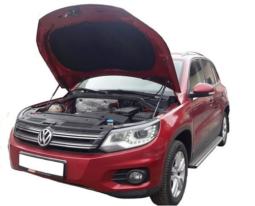 Амортизатор (упор) капота на Volkswagen Tiguan 13-03(с 2007 по 2016 г.в.)Autoinnovation