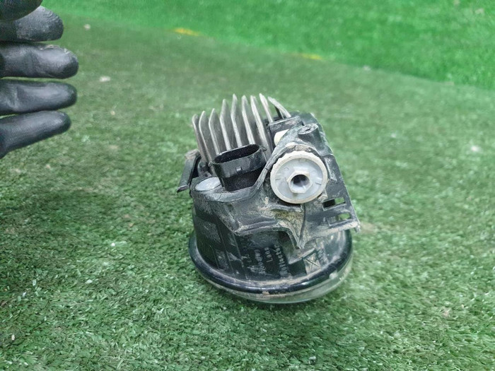 ПТФ левая Toyota Camry XV50 XV70 (2017-2021) LED