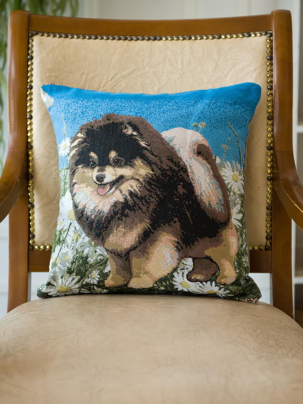 Декоративный гобеленовый чехол для интерьерной подушки Шпиц 38*38