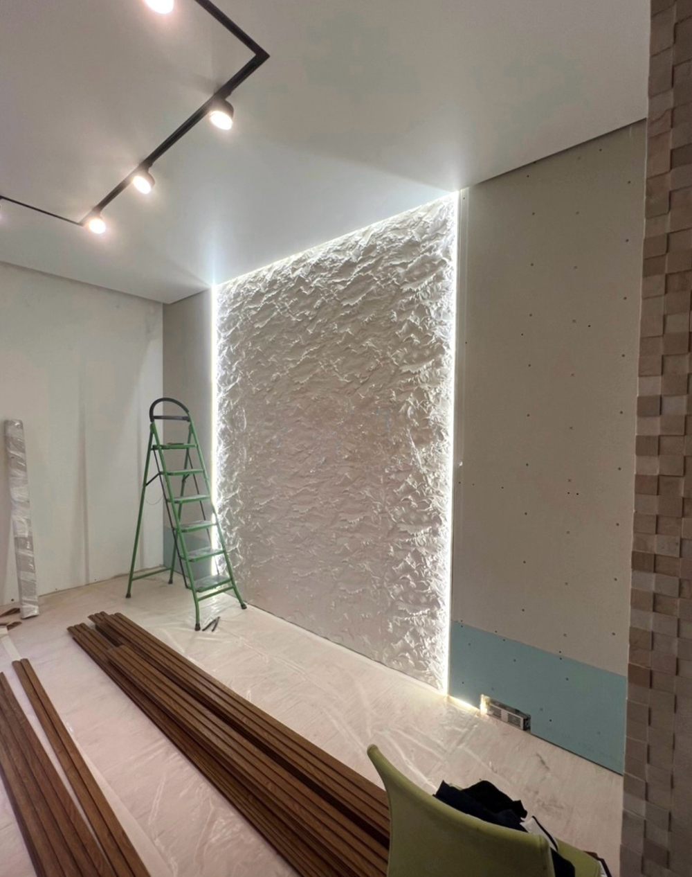 Гипсовая панель Скала 2.0