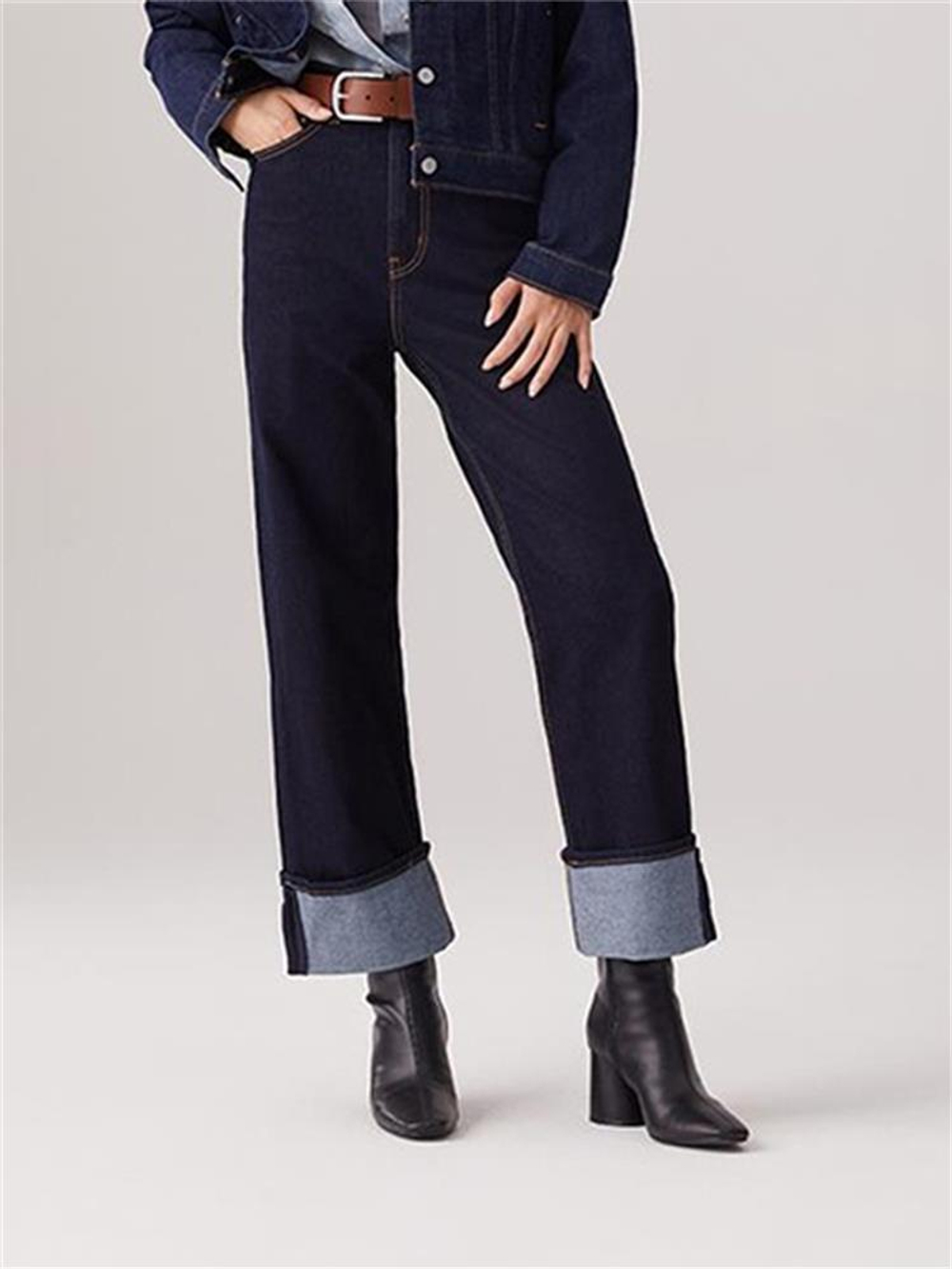 Женские свободные джинсы с завышенной талией Levi's High Loose A2682-0004