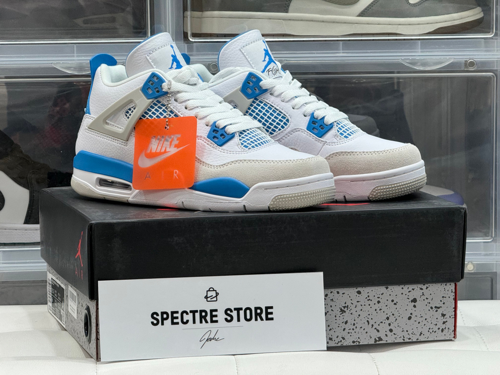 Air Jordan 4 Retro Military Blue