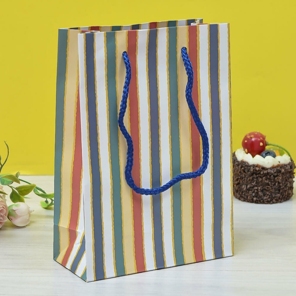 Пакет бумажный 14*20*7см с ручками микс MS616-620