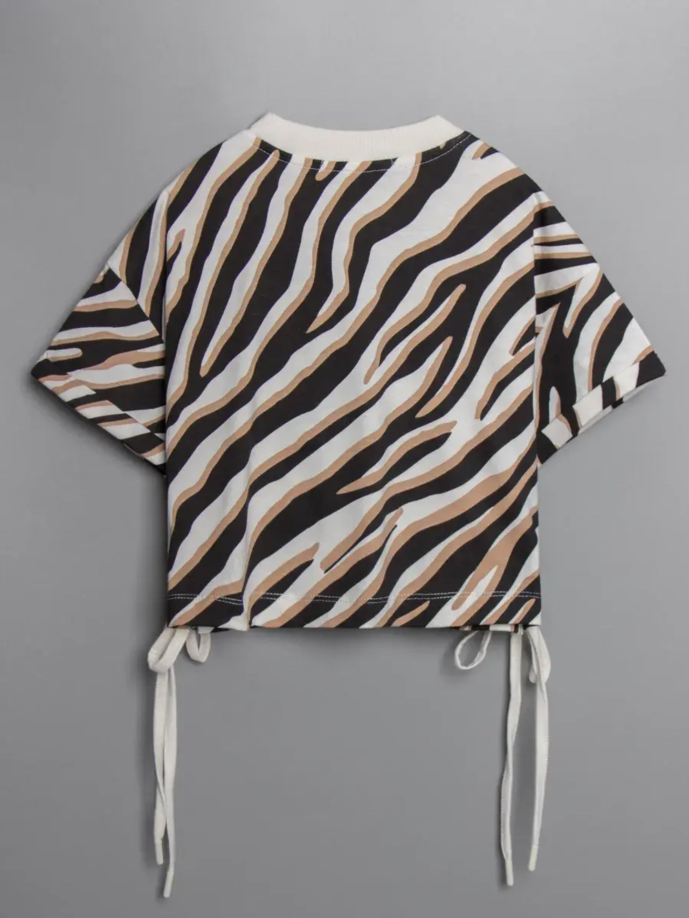 Костюм в садик, футболка и юбка