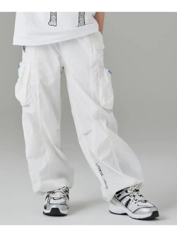 Брюки карго с наружными карманами