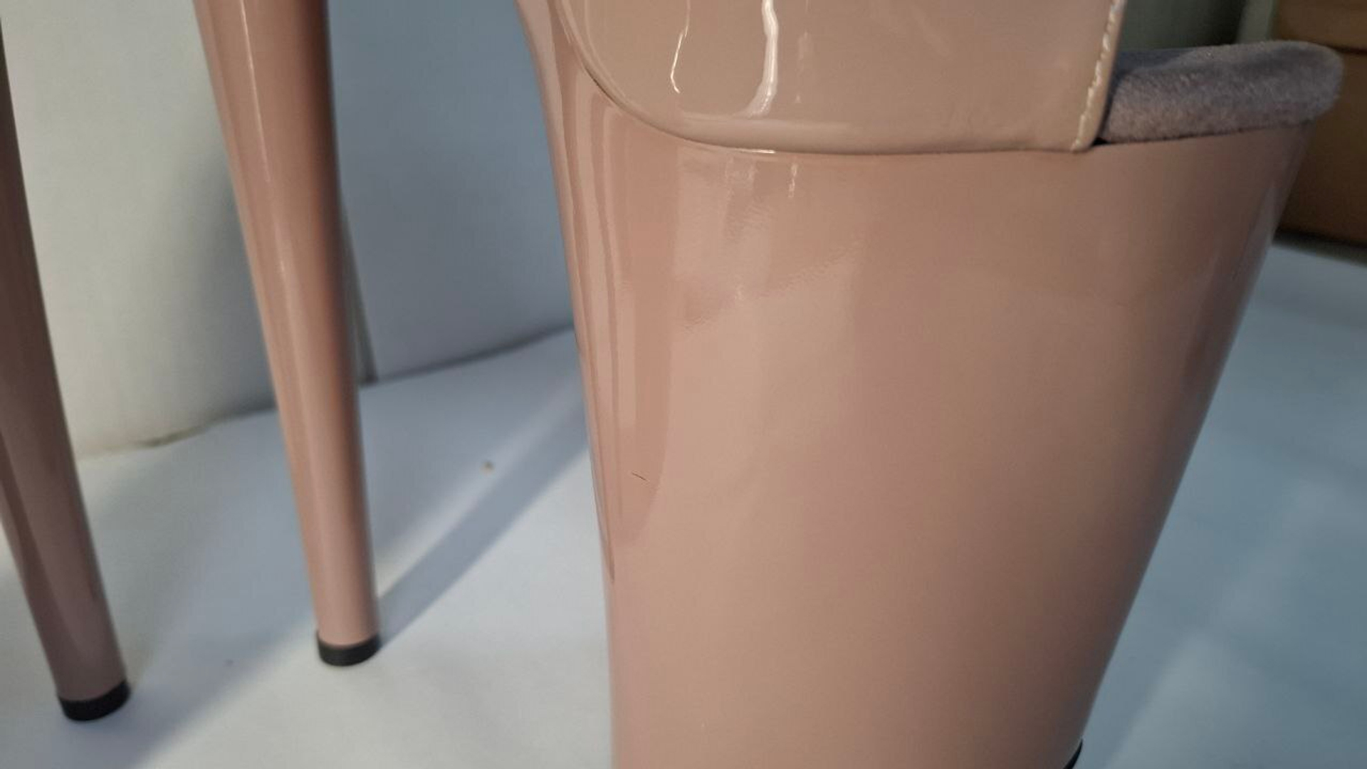 AXEL. Босоножки четверки. Лак - SHDS-013new-4-ekoz-bl-sale37_063