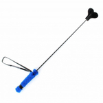 Черный лаковый стек с синей меховой ручкой - 61 см. (Цвет: черный с синим)