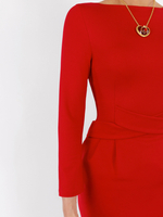 Платье облегающее миди