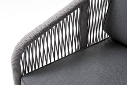 "Канны" кресло плетеное из роупа, каркас алюминий белый муар, роуп светло-серый круглый, ткань серая 017