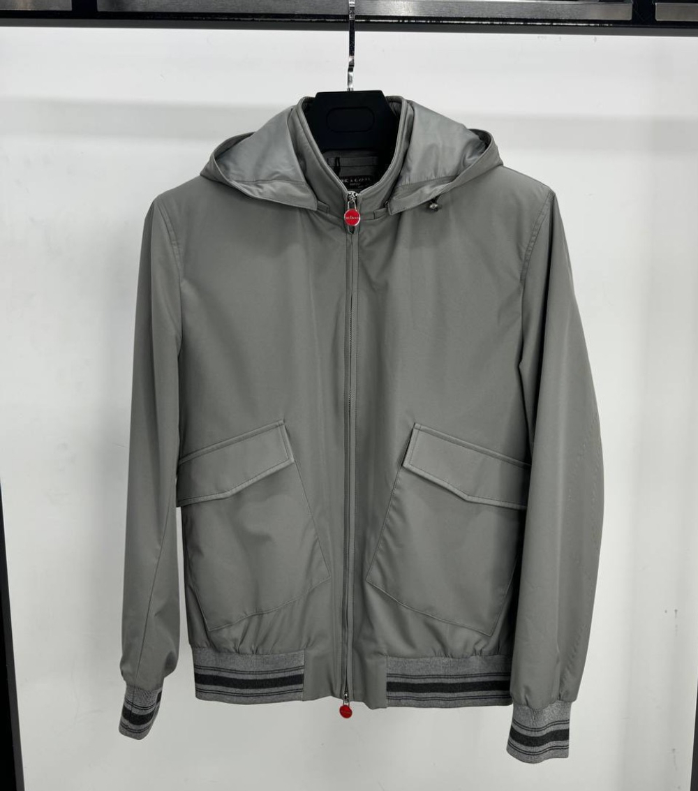 Ветровка Kiton