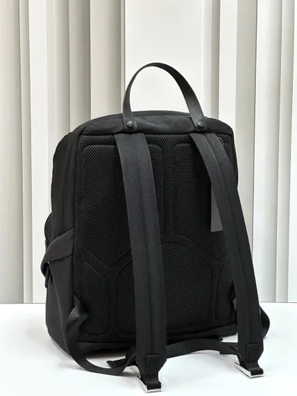 Текстильный рюкзак Prada