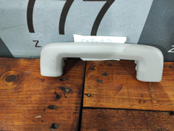 Ручка потолочная Volvo S80, V70, XC60, XC70  Б/У Оригинал 39899166