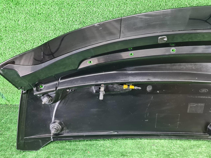 Спойлер крышки багажника RR Vogue 4 L405 (12-22)