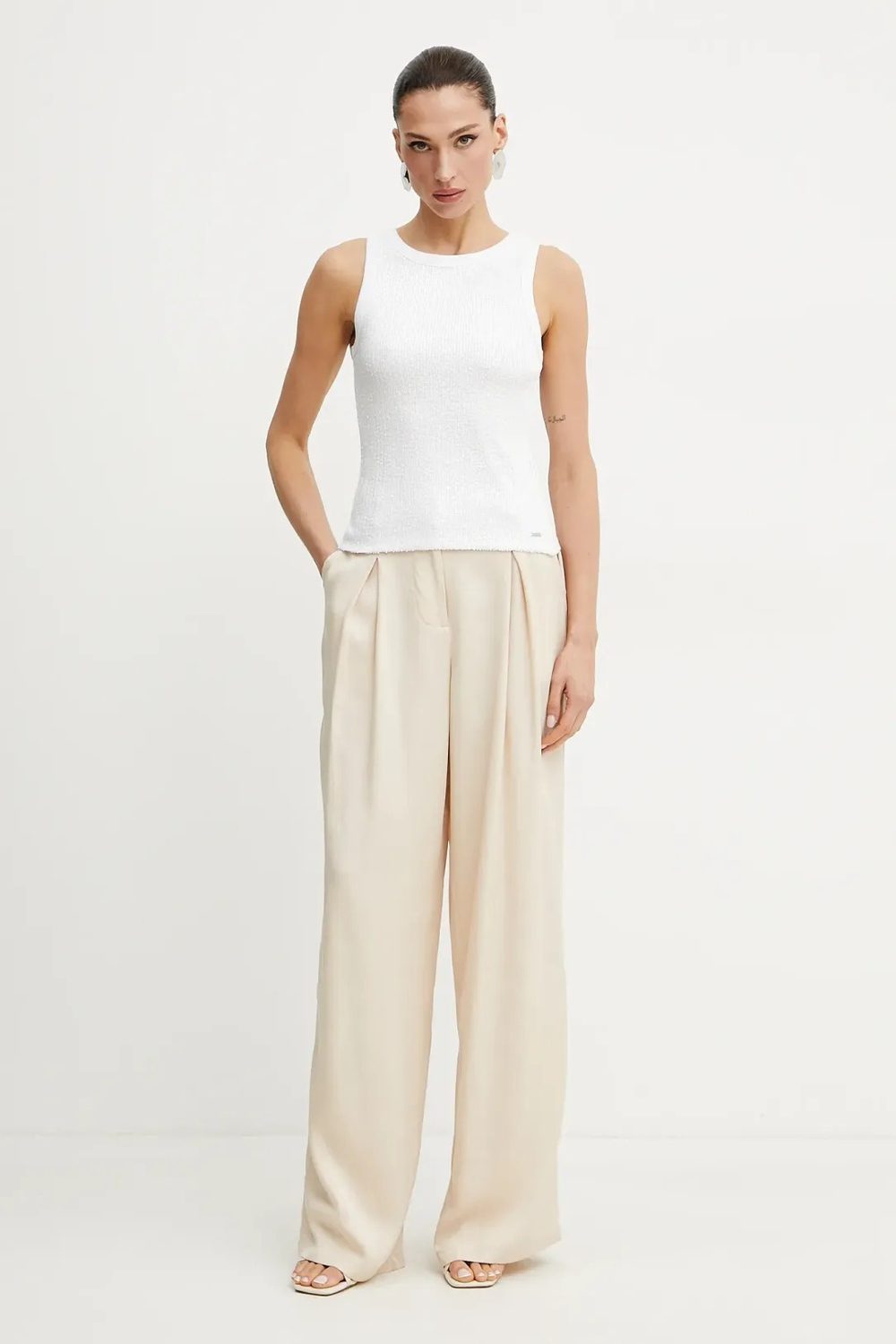 Топ женский GUESS