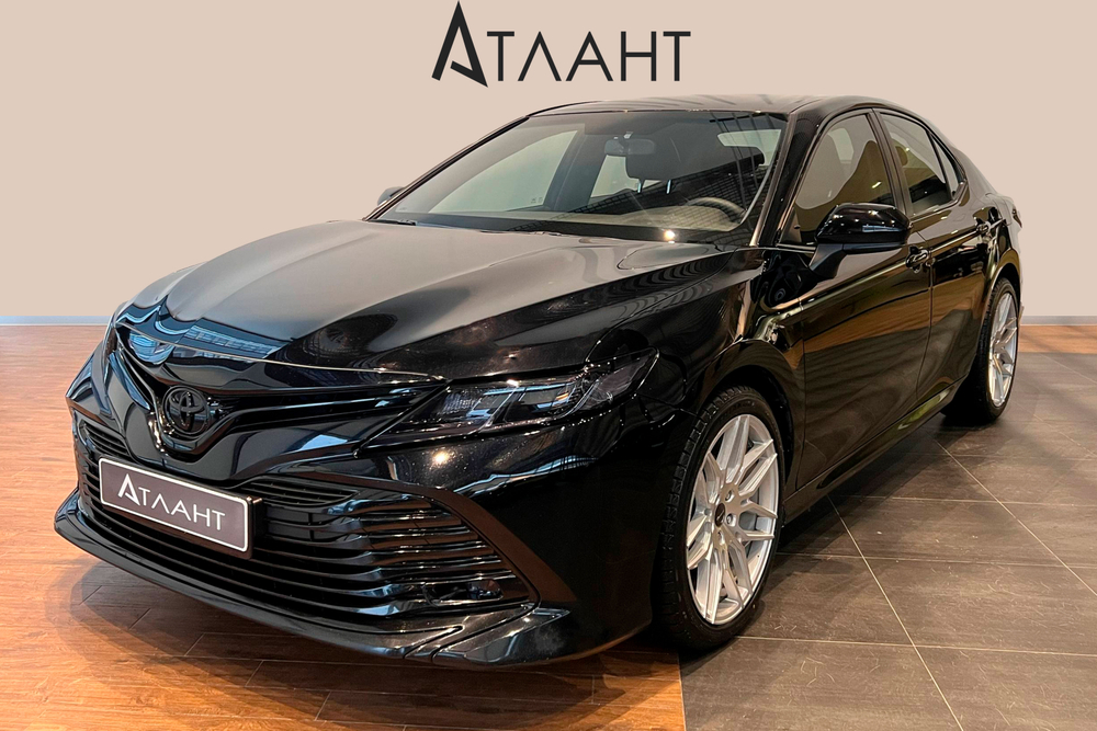 Toyota Camry, 2019 год