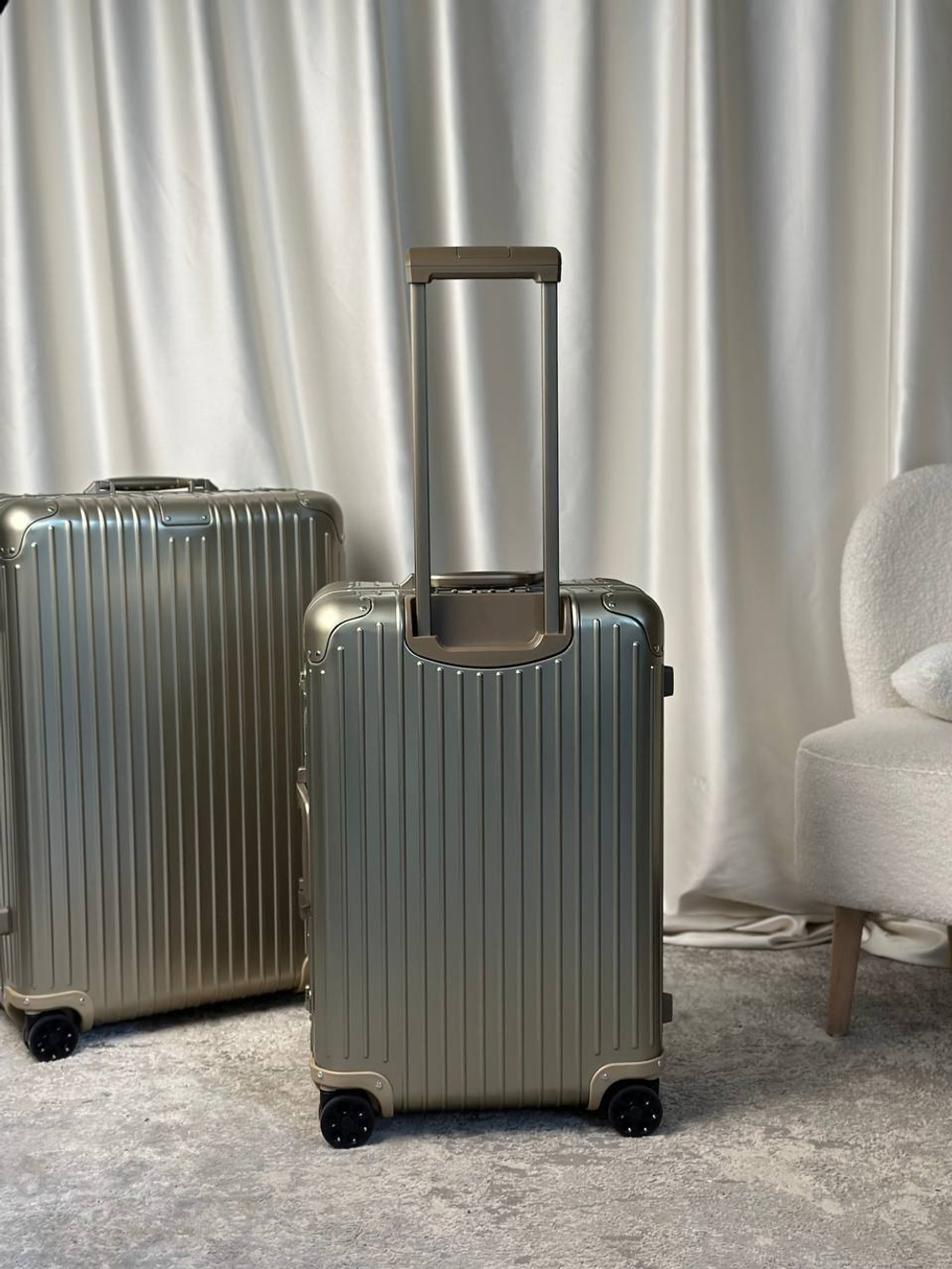 Чемодан Rimowa L