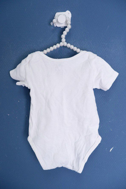 Боди H&M хлоповое на 6-9 месяцев