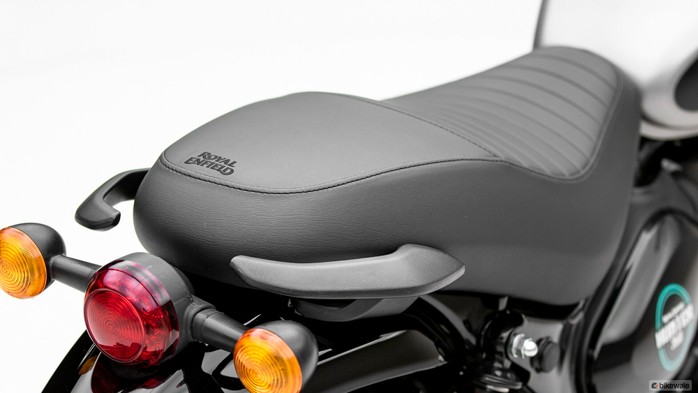 Royal Enfield Hunter 350 Dapper Grey