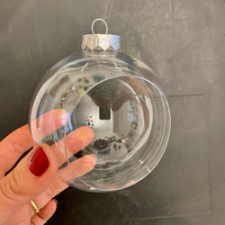 Шар новогодний с окошком пластиковый 10 см