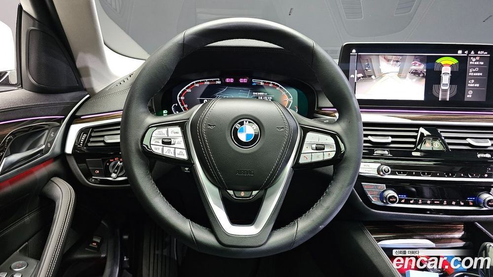 BMW 5 Series (G30) 523d Luxury (12.2022)