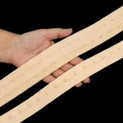 Крючки на ленте двухрядные бежевые