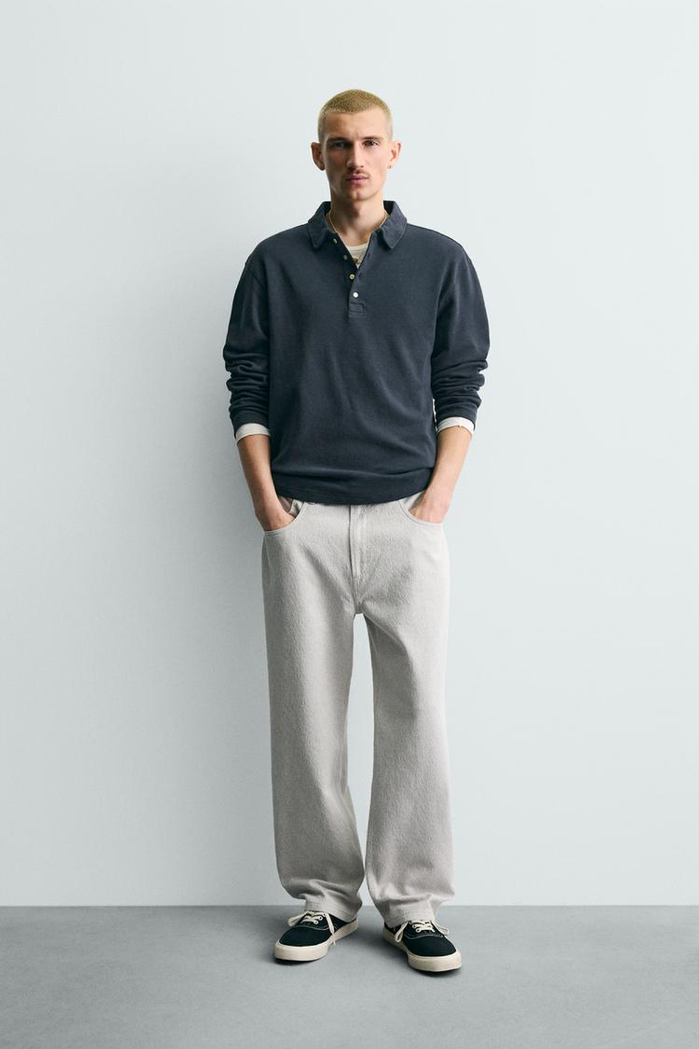 ZARA БРЮКИ STRAIGHT FIT ЖАККАРД, СЕРЫЙ