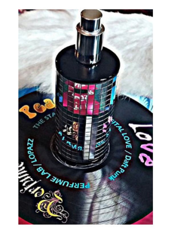 House of Matriarch Behind the Curtain