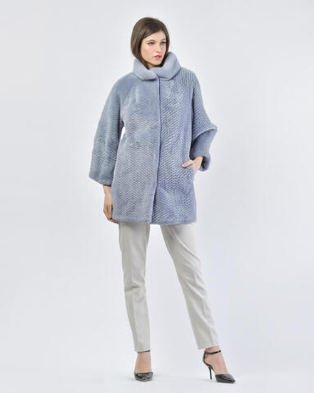 Полупальто из меха бобра с отделкой из меха норки