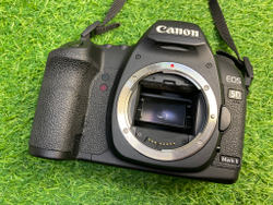 Canon EOS 5D Mark II (12.980 кадров)