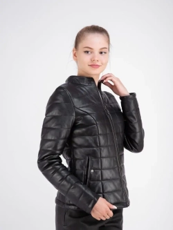 Куртка женская из натуральной кожи короткая Турция