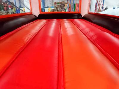 Детский надувной батут "Мячики" с крышей 5*3*3.5 м