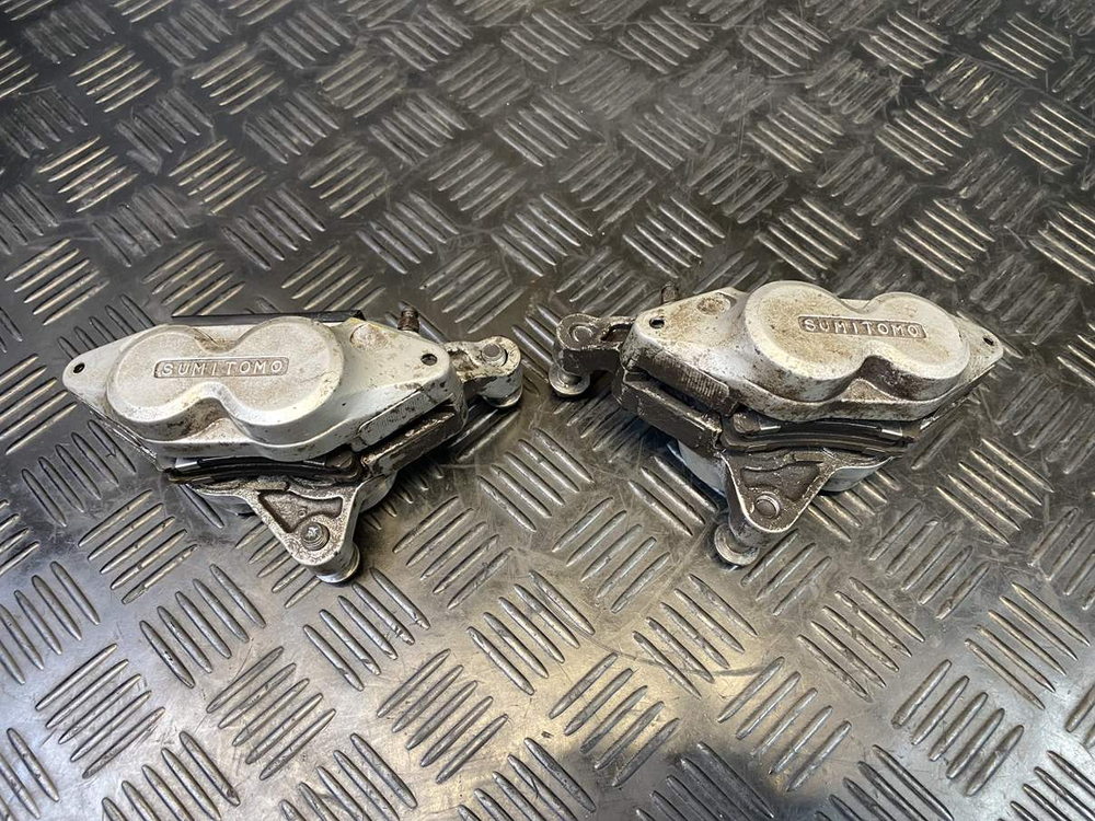 Суппорты переднего тормоза Yamaha TDM850 RN03J 053993