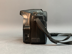Sony A100