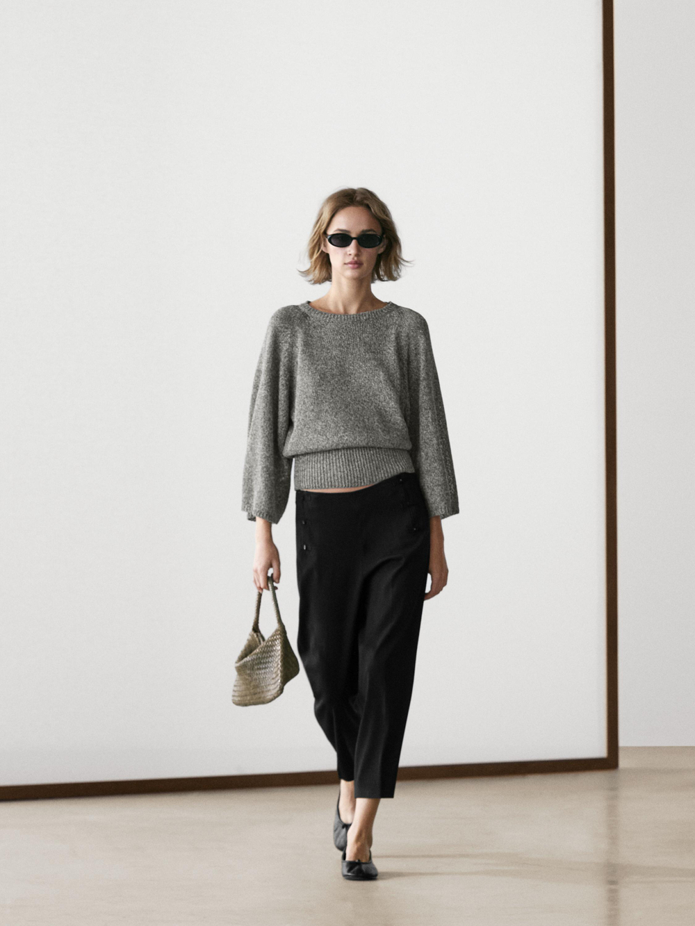 Massimo Dutti Капри с деталями на пуговицах, черный