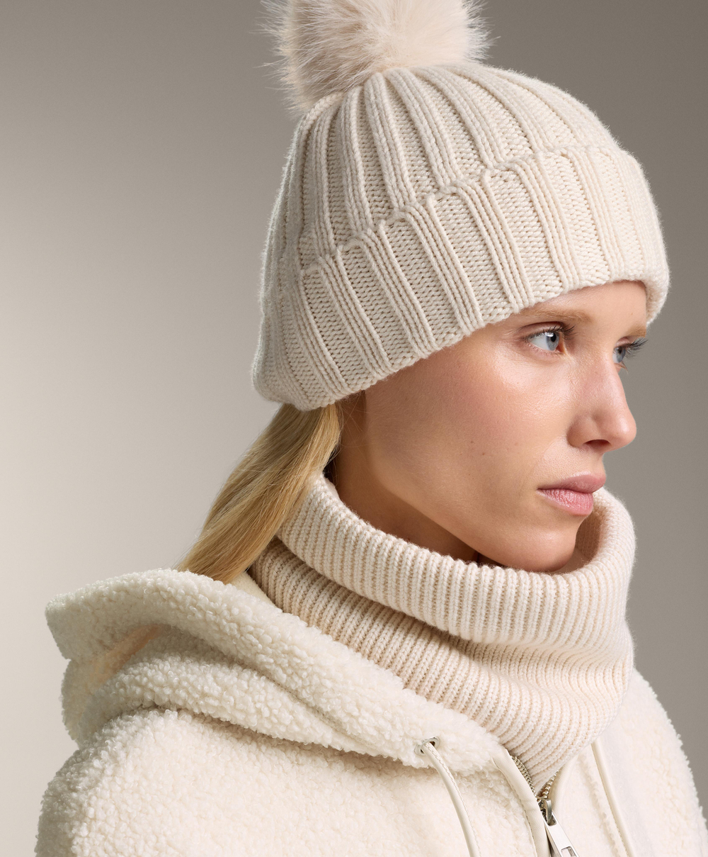 Oysho Снуд трикотажный, экрю