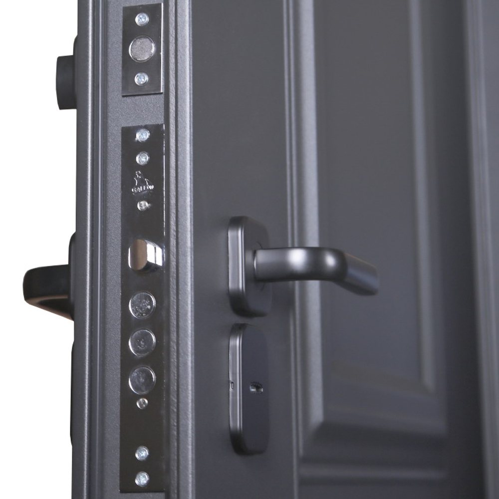 Стальная дверь "Азурит" (терморазрыв 3к). Заказная модель.