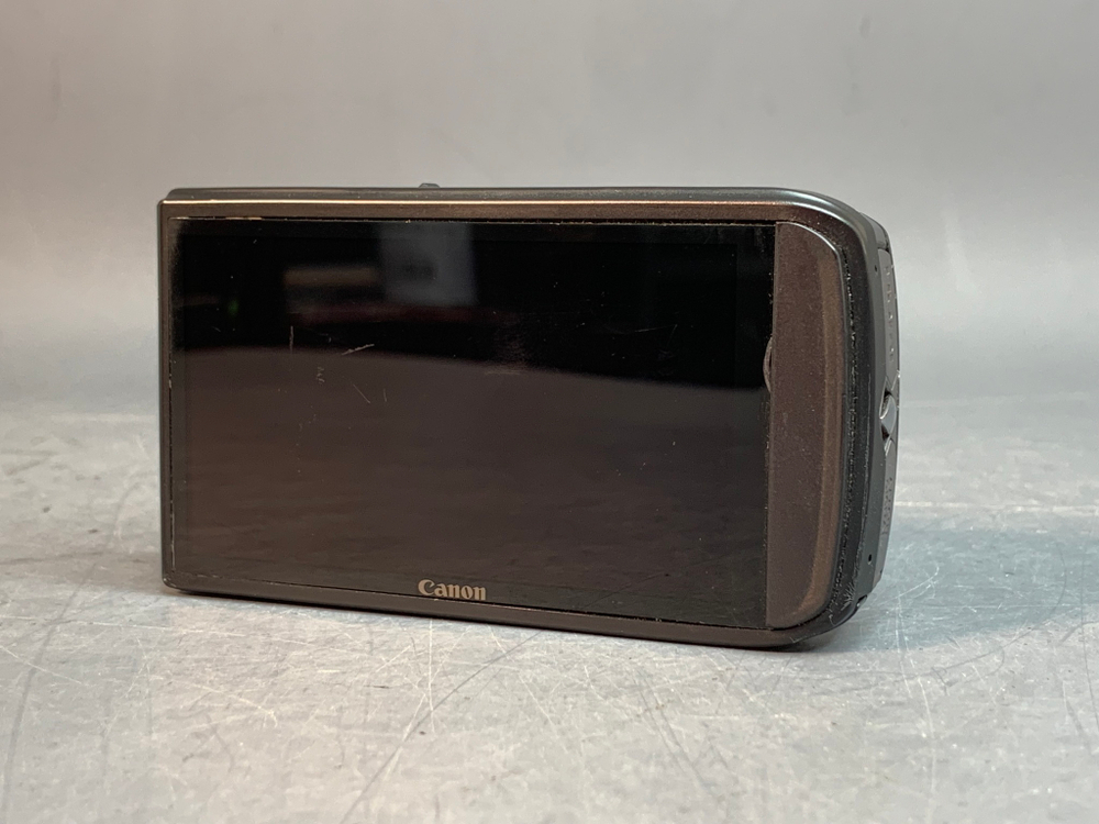 Canon IXUS 210 небольшой скол экрана