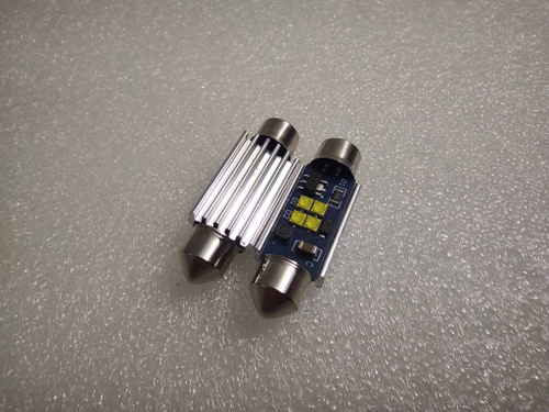 Светодиодная лампа C5W, 4 диодов, белый, 39мм (за 1 шт.)