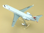 Модель самолета CRJ-200 (М1:72, Северсталь)