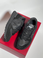 Кроссовки Valentino