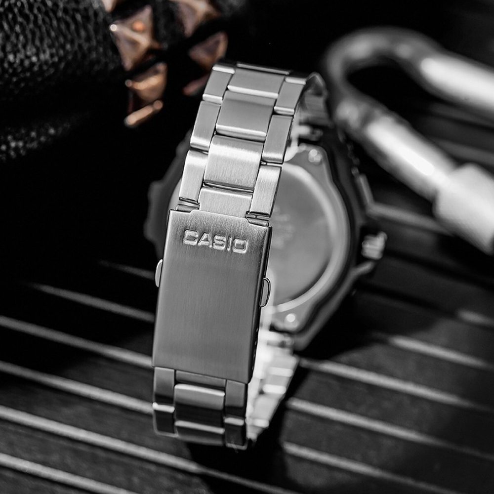 Часы CASIO DRESS 100 49.6mm, MWA-100HD-1A