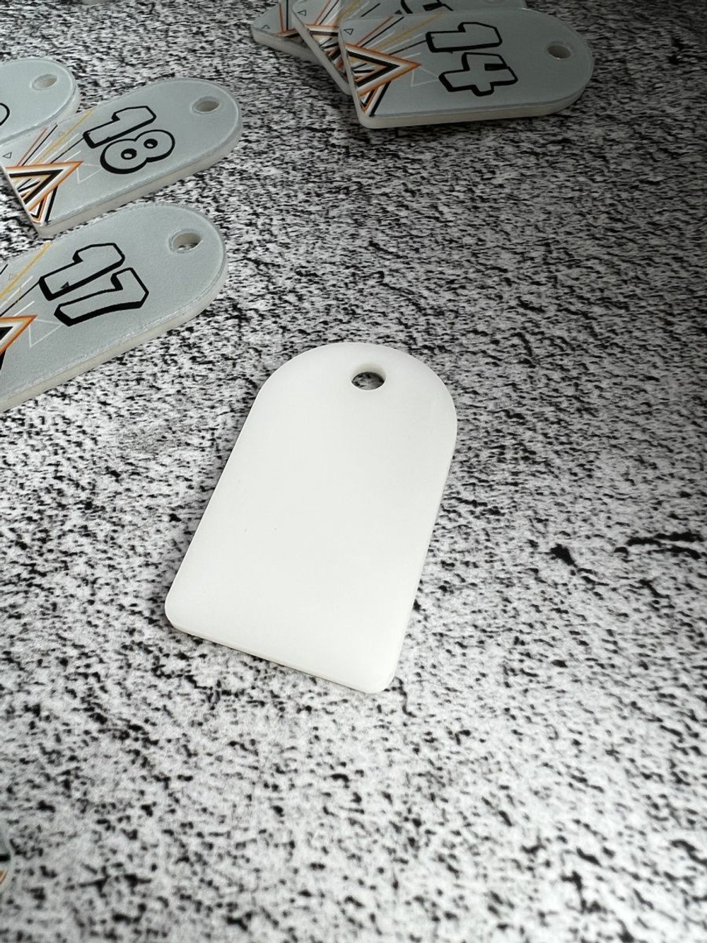 Номерки для ключей 3х5 см