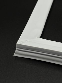 Уплотнитель для холодильника Electrolux ER 9007 В м.к. 580*575 мм (022/012 АНАЛОГ)