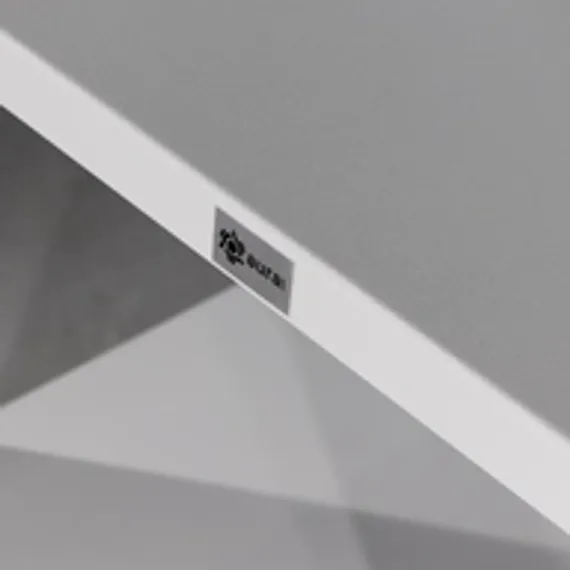 Лазерный станок HGTECH SMART3015E 6 кВт для резки листов металла