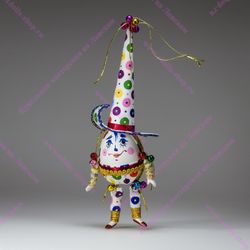 Ёлочная игрушка Клоун-яйцо в остроконечной шляпе