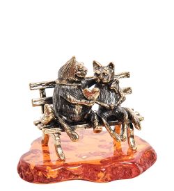 AM-1055 Фигурка «Коты Пара с сердцем» (латунь, янтарь)